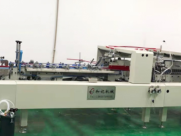 PUR全自動膠(jiao)盒機